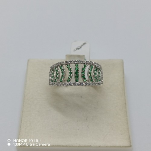 Bague femme avec zircons - bague,